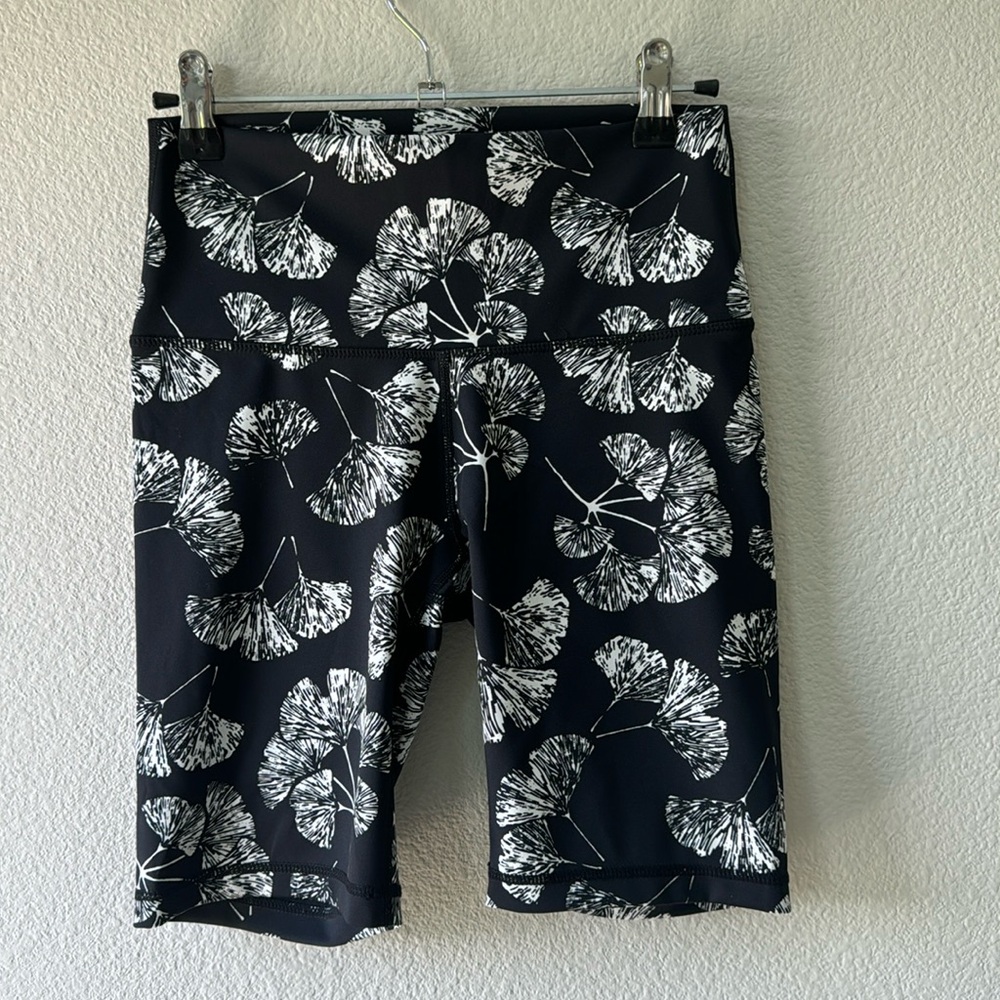 Carve Designs Compression Bike Shorts Small